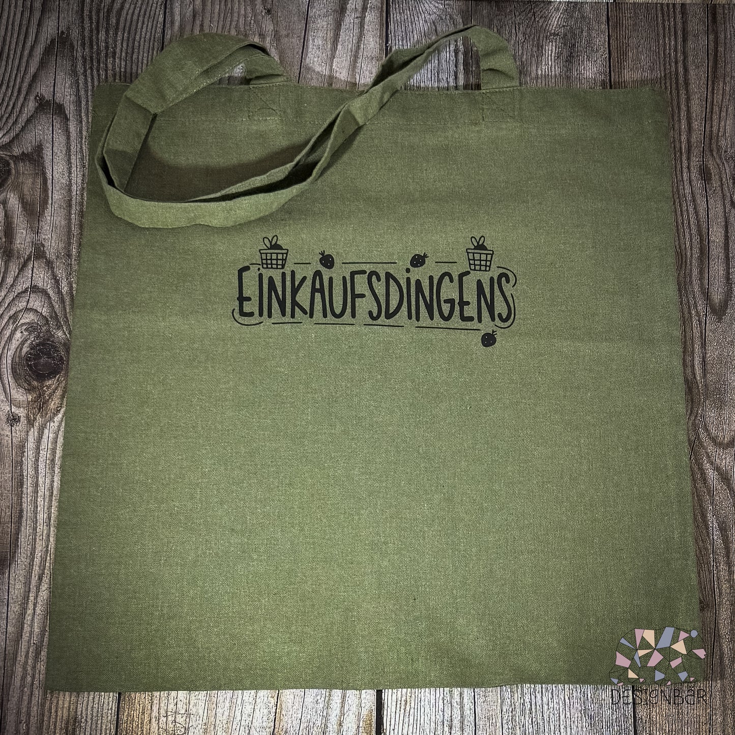 Olivgrüner Jutebeutel mit Aufdruck „Einkaufsdingens" von Designbär
